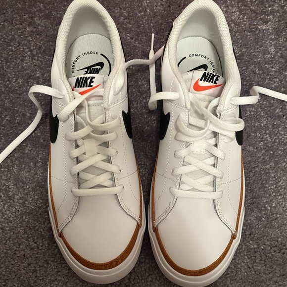 New in Box Nike Court Legacy white/black size 7 youth - Picture 4 of 7